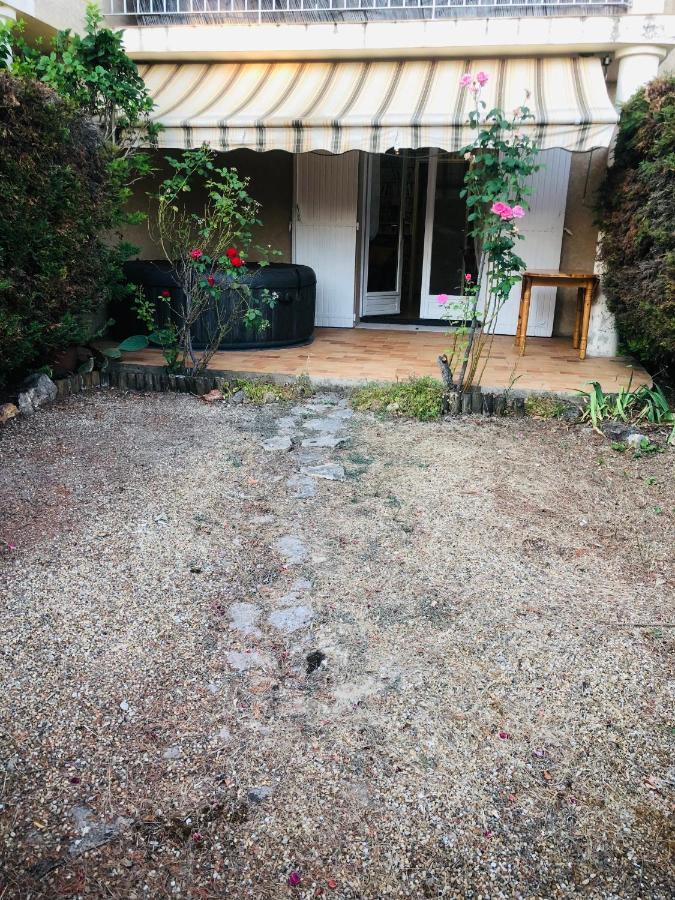 Appartement Ceres à Gréoux-les-Bains Extérieur photo